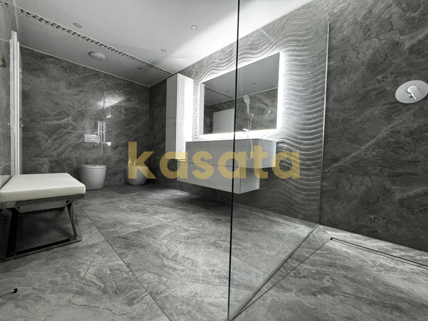Apartament 4 camere | Premium | Upground | Panoramic Lake & City Views - Poză 40