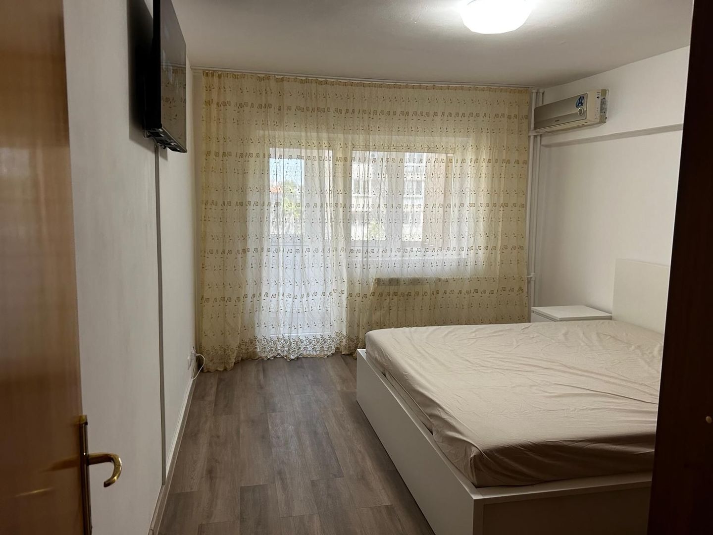 Vanzare 3 Cam Bd Unirii Etj 2 Bloc Monolit 1995 Curat&Impecabil Liniste Deplină - Poză 8