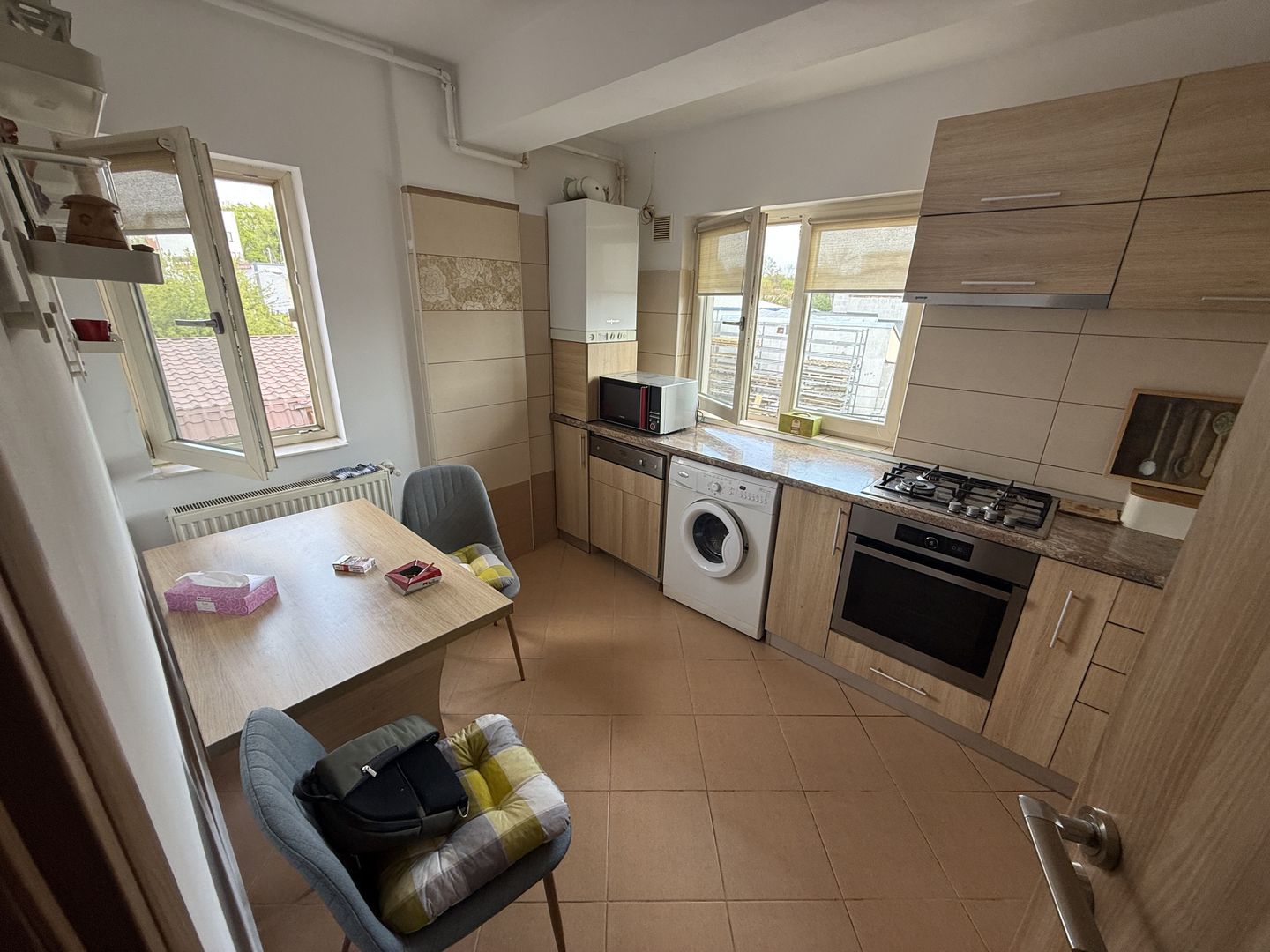 AP. 2 CAMERE COLENTINA, CENTRALA PROPRIE, PET-FRIENDLY, MOBILAT MODERN - Poză 2