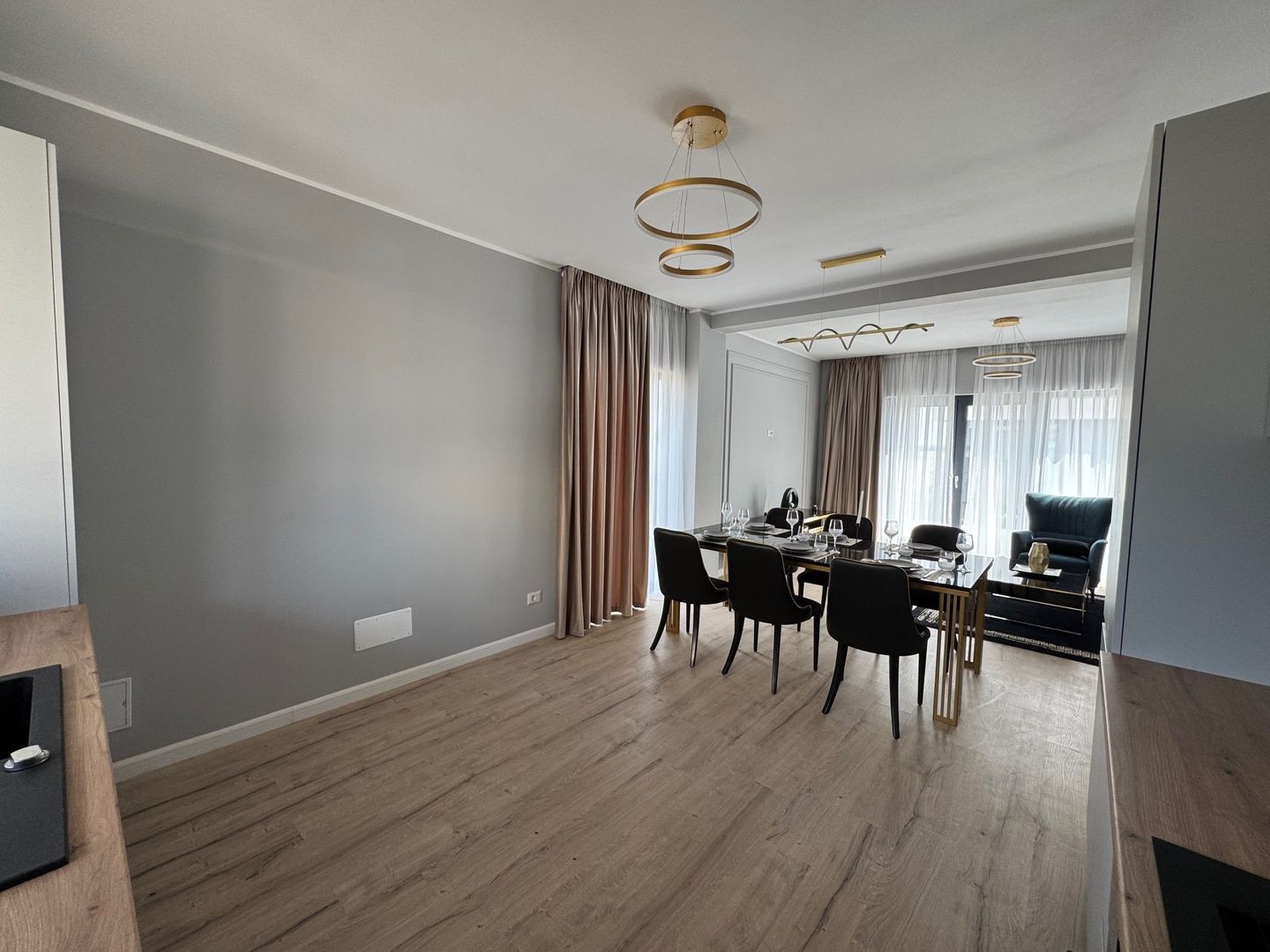 PROMOTIE, VILE Tunari, 5 camere, CALITATE superioara - Poză 5