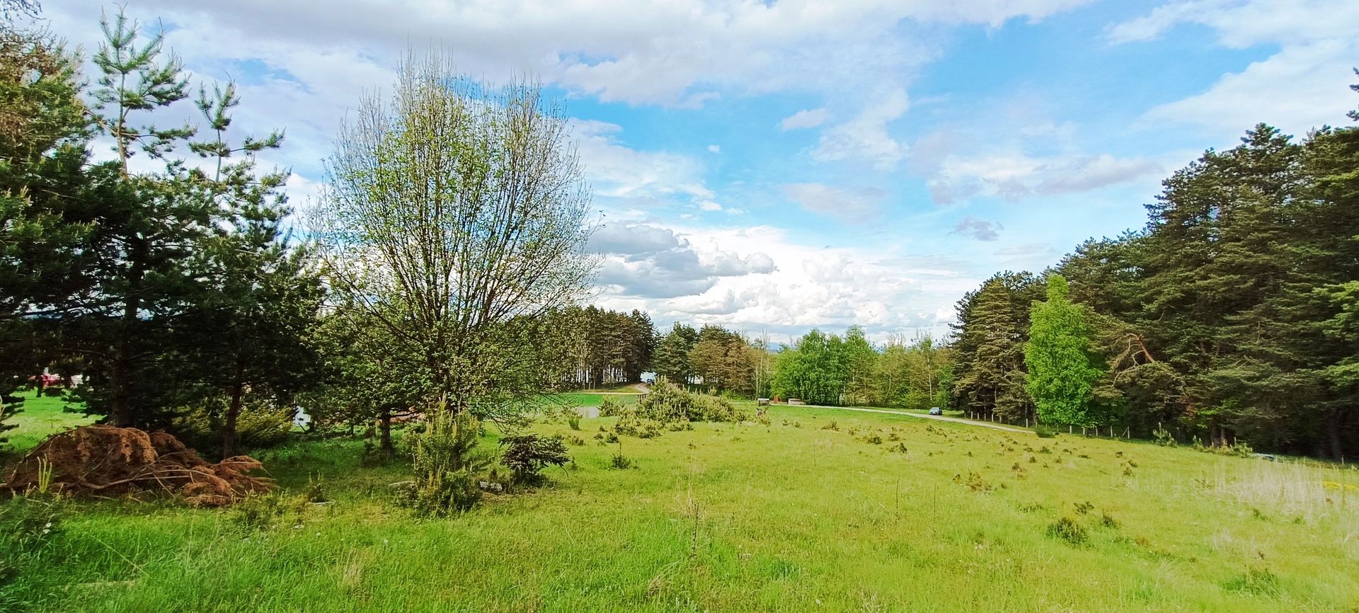 Teren in localitatea Reci,langa lacuri - Poză 2