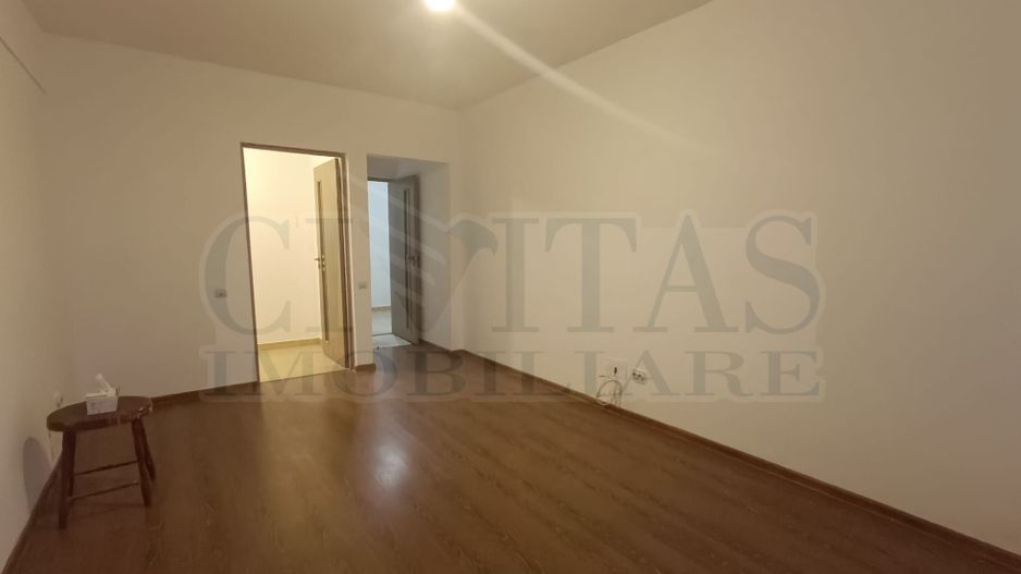 1 camera 45 mp, etaj 1, zona Regal, bloc nou - Poză 3