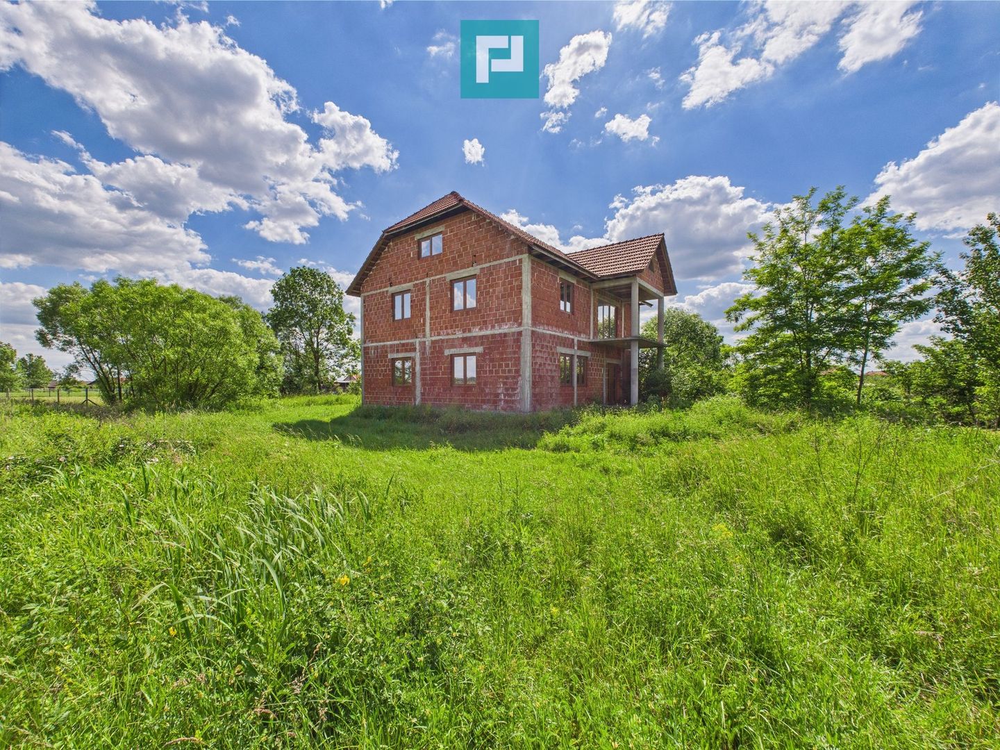 Casă la roșu, P+1, în localitatea Beliu, Arad - Poză 12