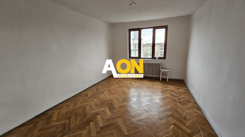 Apartament 3 camere, 78 mp utili, etaj 4 + pod + boxa 7 mp, Cetate - Poză 7