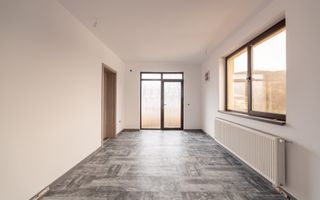 Casă spațioasă P+1+M – Izvorani, Ștefănești | Ideală pentru 2 familii! - Poză 15