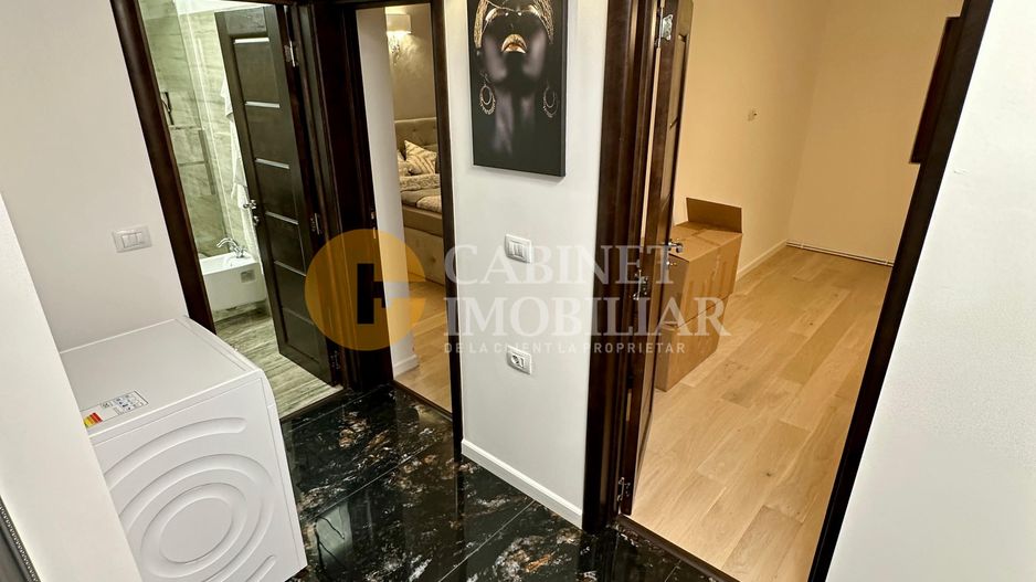 Nicolina - Apartament 3 Camere Decomandat -Etaj3  + Loc De Parcare ,Bloc - 1992 - Poză 8