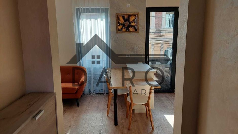 Inchiriez studio in centru, bloc nou, modern amenajat - Poză 4