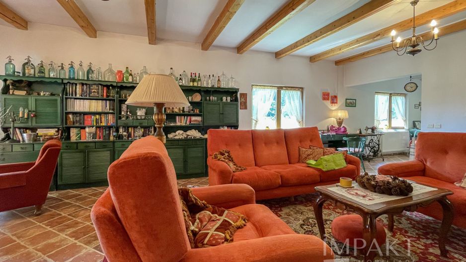 Vila superba 300mp + teren 1400mp & front la rau in Somesul Rece. - Poză 18