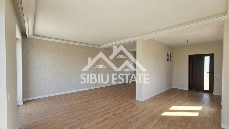 Casa 4 camere 2 bai gata de mutat - Poză 3