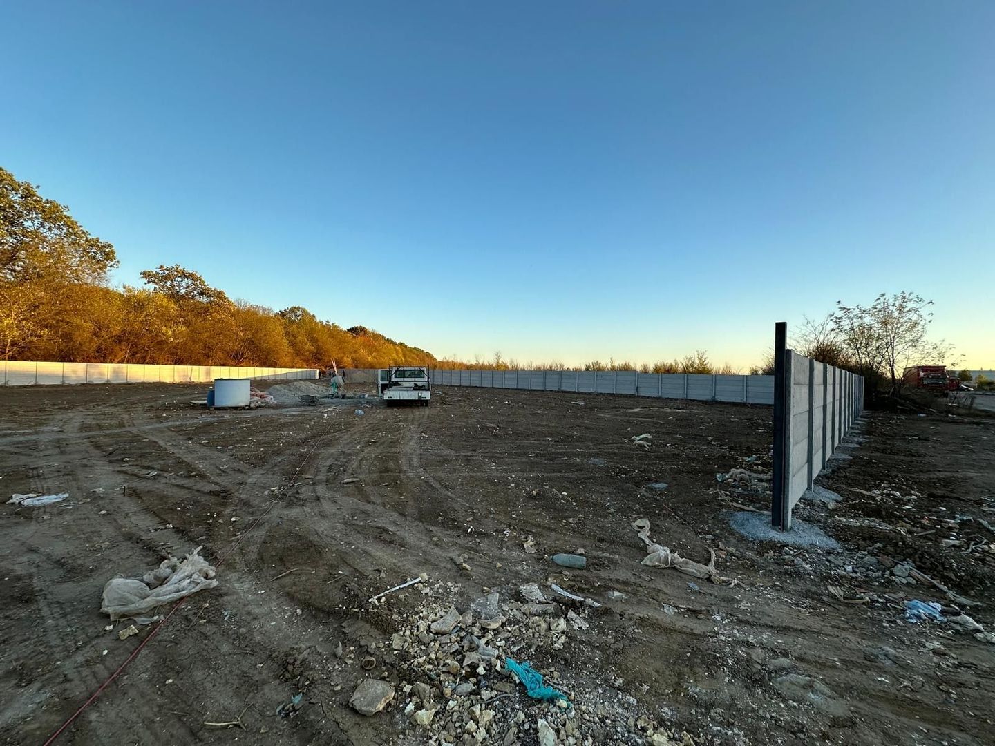 Inchiriere teren 4000 mp zona N-V strada Aeroportului - Poză 5