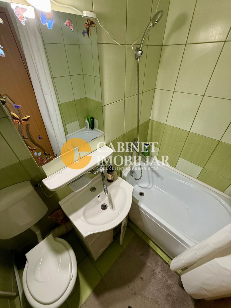Apartament cu 2 camere -  Zona Alexandru cel Bun - Poză 5