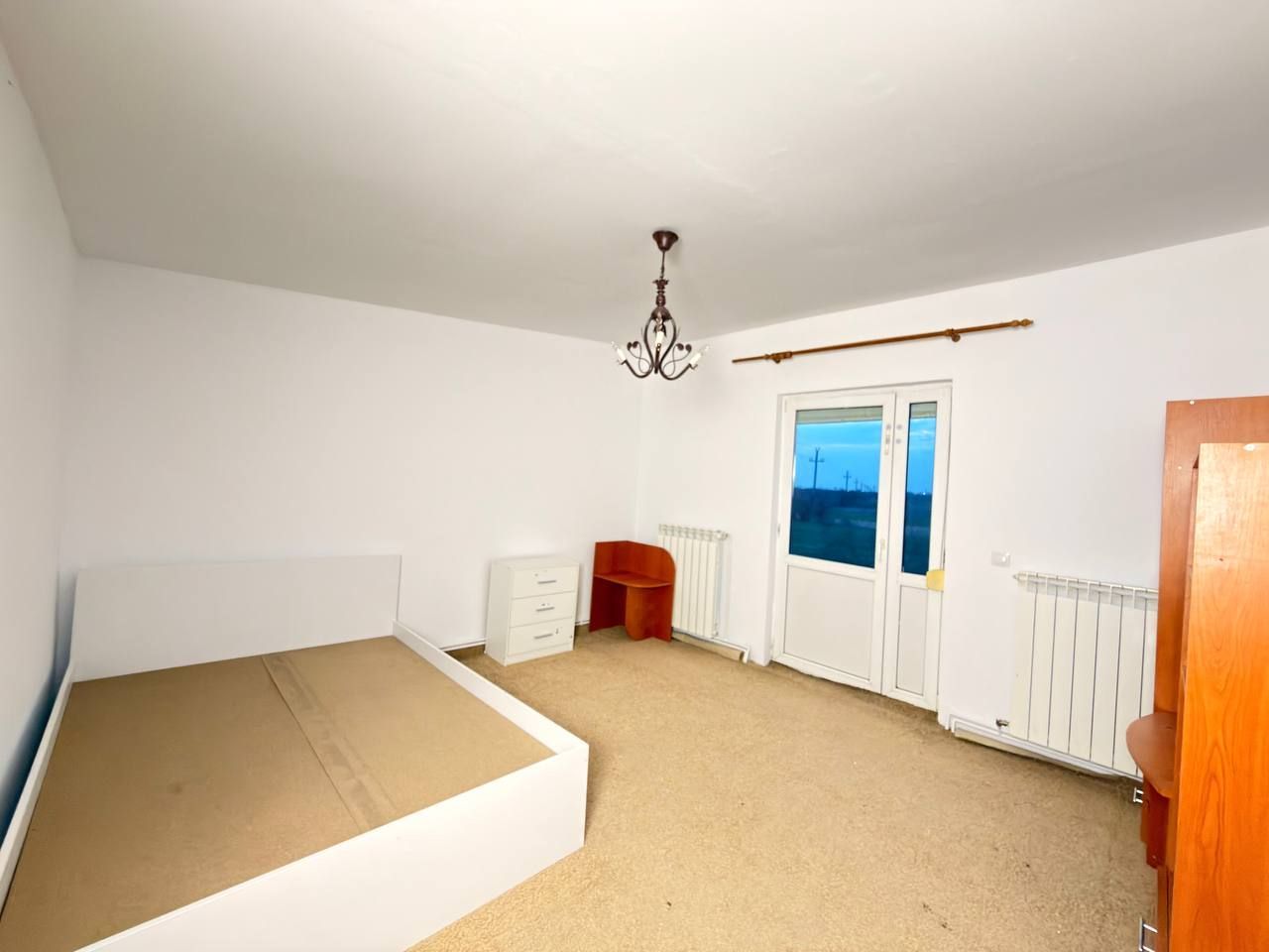 Casă de vânzare, 4 camere, 162 mp Buturugeni - Poză 5