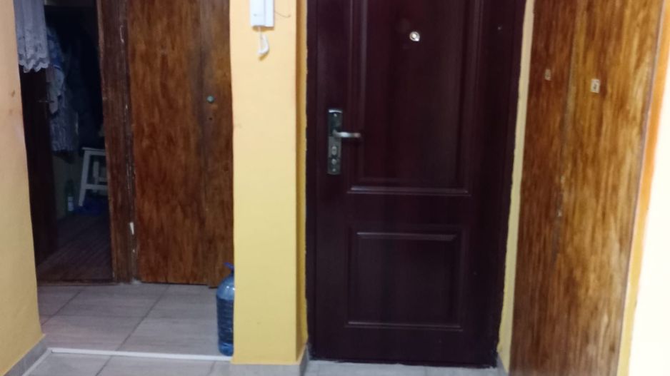 Apartament cu trei camere, Aparatorii Patriei, 130.000€, 0% comision cumparator - Poză 7