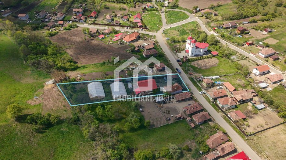 Casă familială spațioasă cu 5 camere în Visea, comuna Jucu - Poză 19