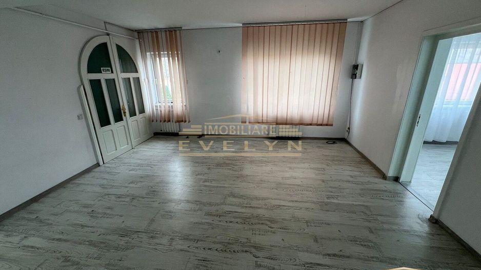 Cladire Comerciala-inchiriere/vanzare, Zona Bld. Mihai Eminescu, Pret 1000 euro - Poză 11