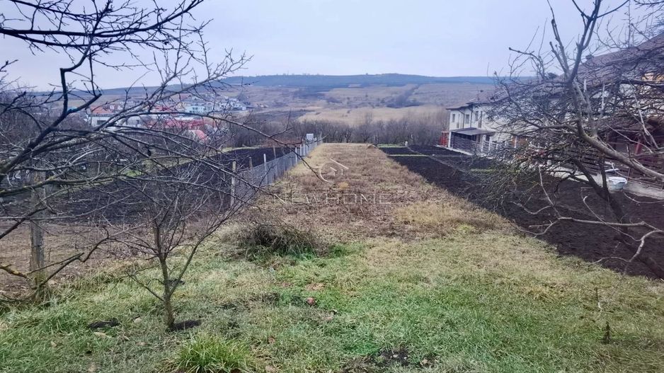 Teren intravilan 1250 mp Strada Oasului / Iris - Poză 1