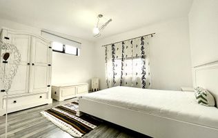 Casa de închiriat langa Iulius Town