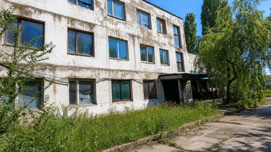 Oportunitate Rară de Investiție Industrială – 3,97 ha Teren + 14.673 m² Construcții în Zona Sîngera, Chișinău - Poză 18