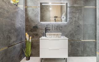 Apartament ultracentral de inchiriat in Oradea I Palatul Ullmann - Poză 10