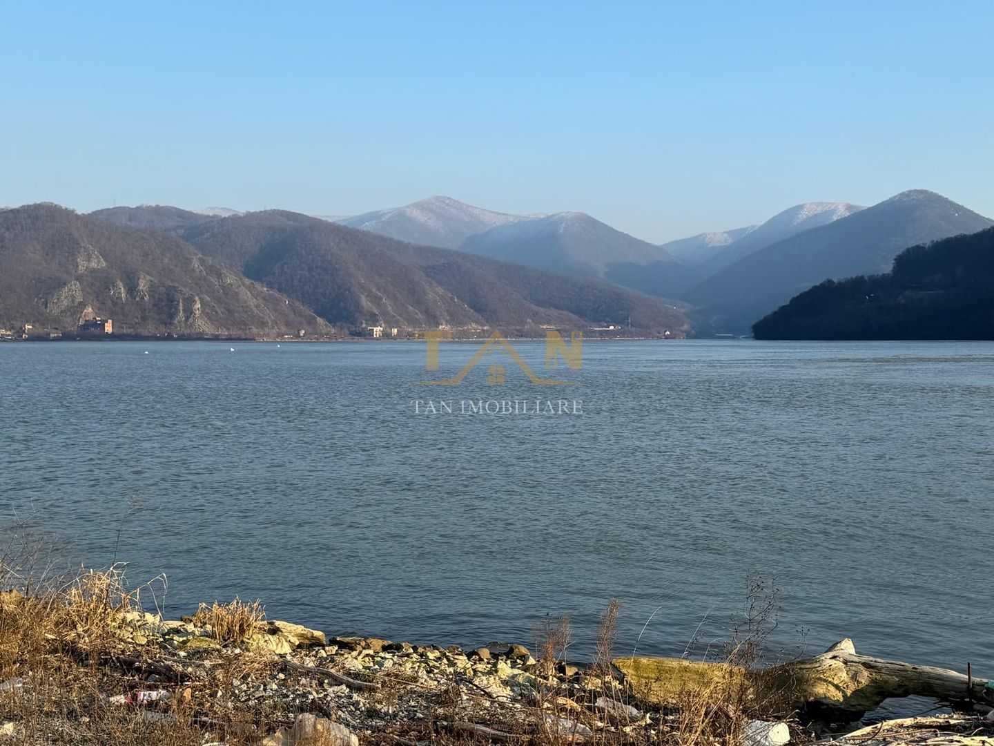 De Vânzare Teren Berzeasca langa Dunăre - Poză 2