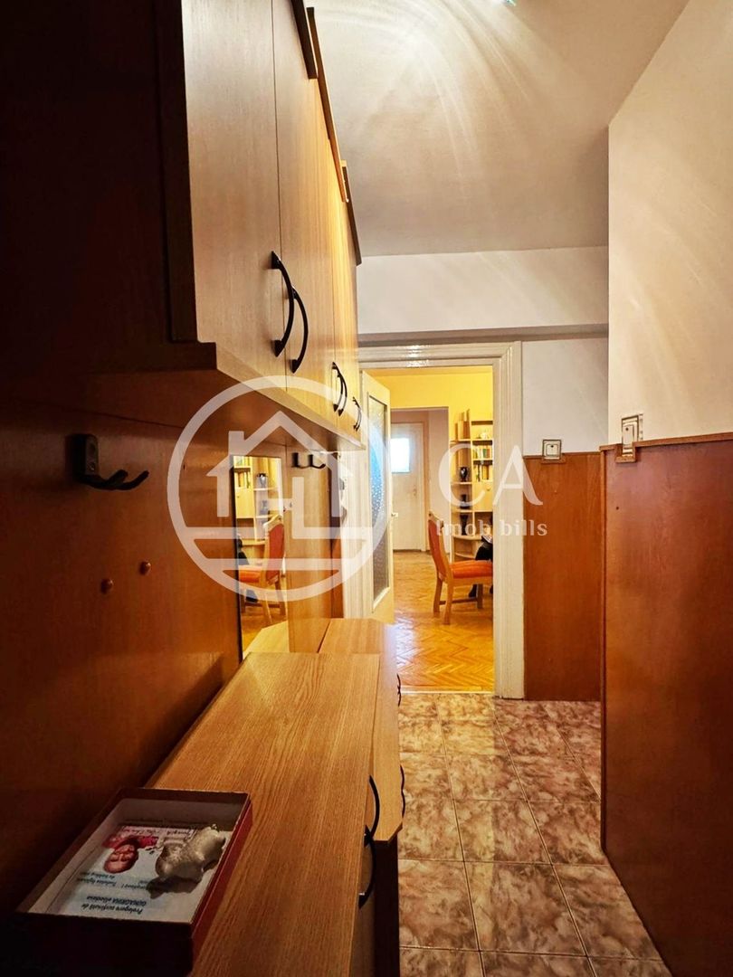 Apartament de închiriat cu 4 camere în zona Decebal, Oradea - Poză 12