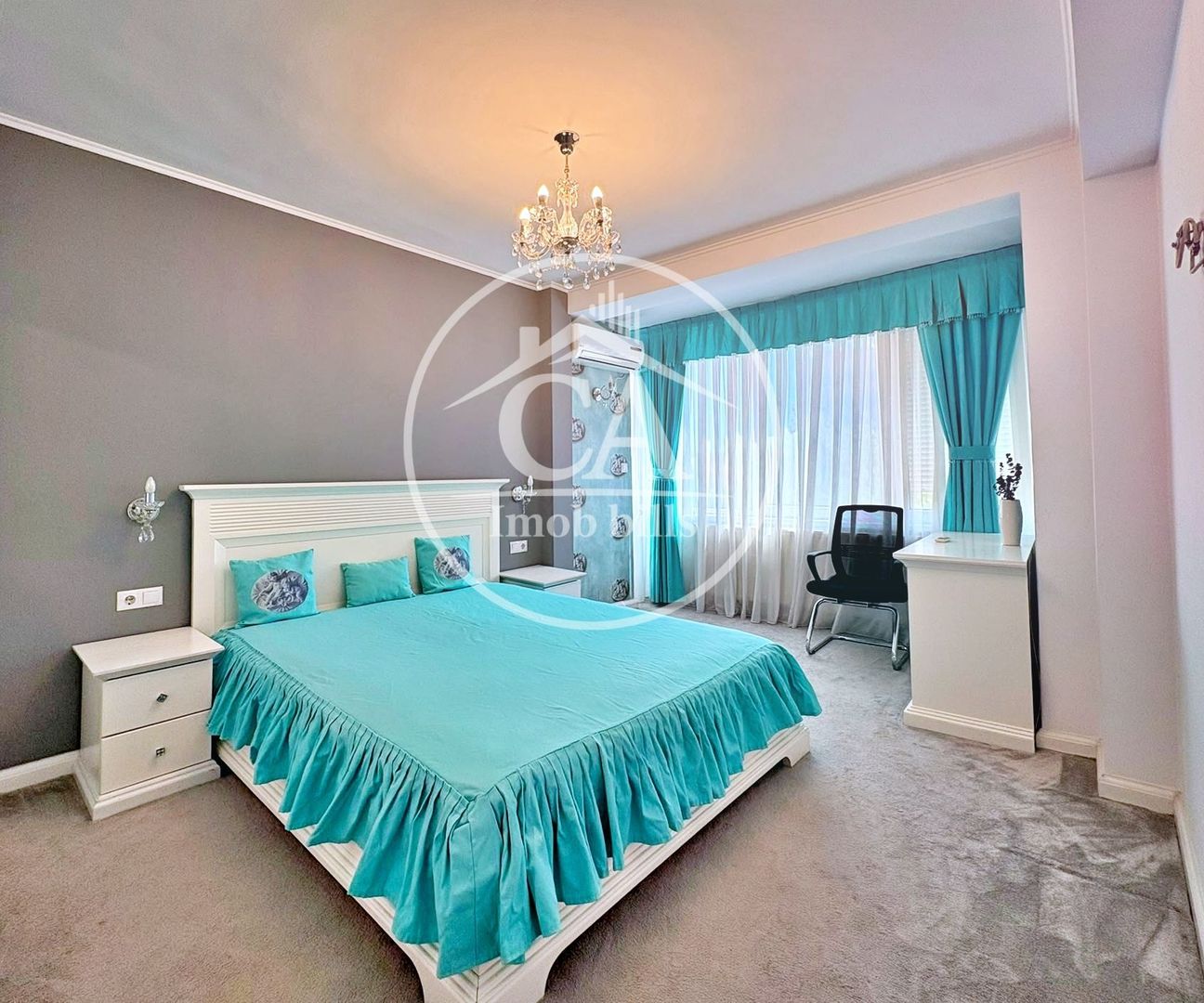 Apartament cu 3 camere situat în zona Decebal - Poză 3