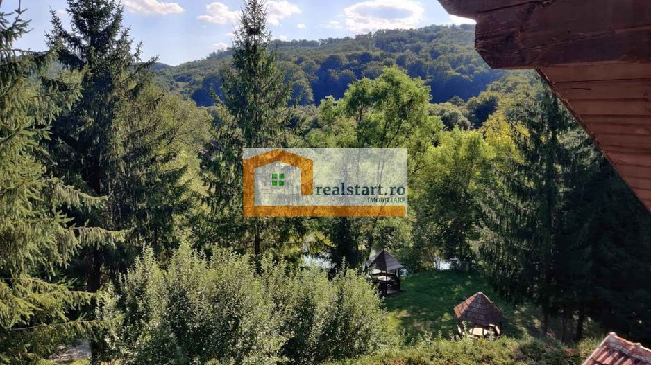 Langa Sighisoara,  Vedere la Padure, si iazuri proprii, 1,8ha teren, - Poză 11