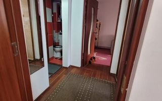 Apartament cu 2  camere,  Micro 19 - Poză 4