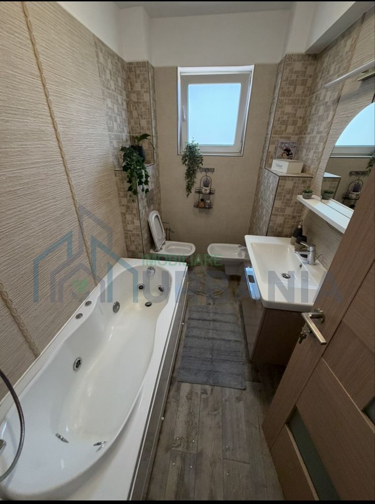 Apartament modern 2 camere decomandat de închiriat în Panoramic Residence Galata, Iași - Poză 4