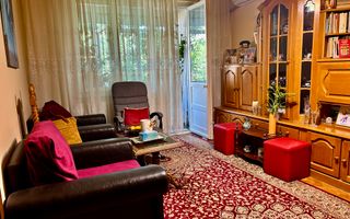 Apartament 2 camere semidecomandat | Semicentral | Etaj 3 | Mobilat și utilat | - Poză 1