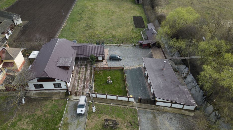 Proprietate imobiliară cu potențial extraordinar! - Poză 67