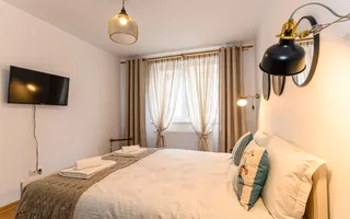 Cartier URBAN, lângă Mall Coresi, apartament 2 camere, mobilat, 550 euro - Poză 12