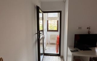 Studio de închiriat în complexul Lăzăresidence, Iași - Poză 4