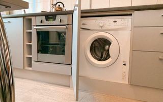 Ultracentral, centrală proprie -cu vedere spre Catedrală-Piata Operei - Poză 13