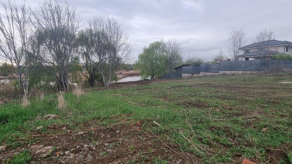 Teren de vânzare – Corbeanca, Strada Laguna Albastră | Vedere la lac - Poză 1