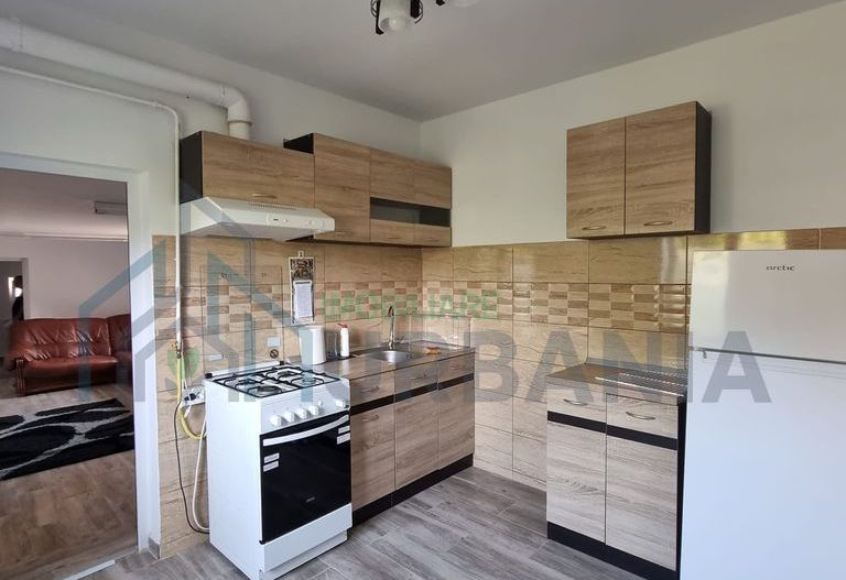 Inchiriez casa - Poză 4