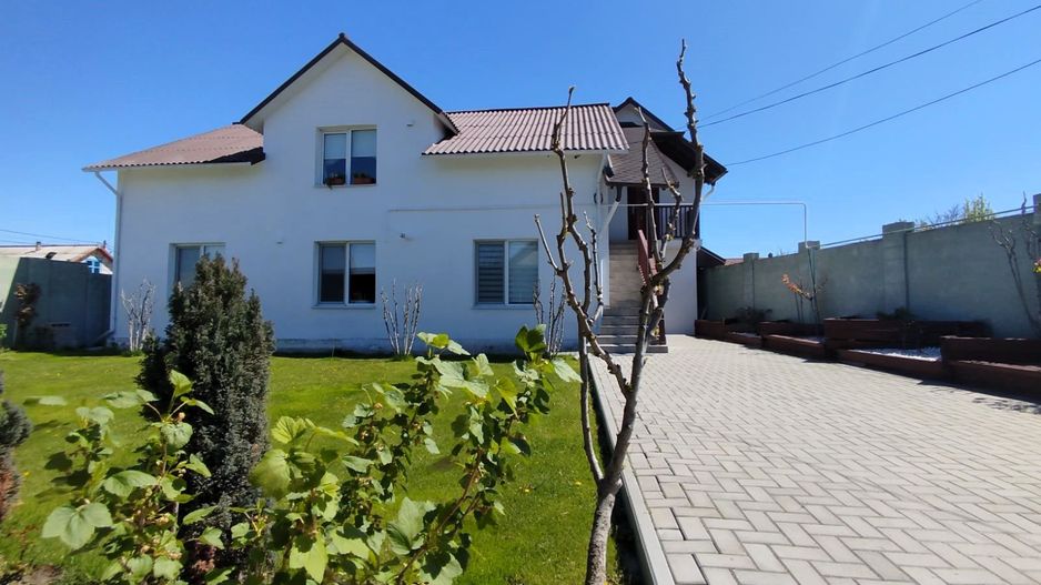 Casă cu 2 niveluri și intrări separate | 160 m² utili | 4 ari | Sîngera, Chișinău | Potent‌ial Duplex - Poză 2