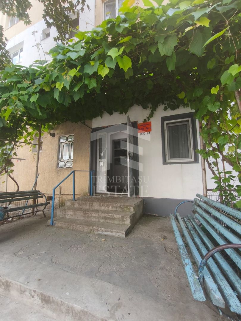 Apartament | 3 camere | Central | Murfatlar - Poză 1
