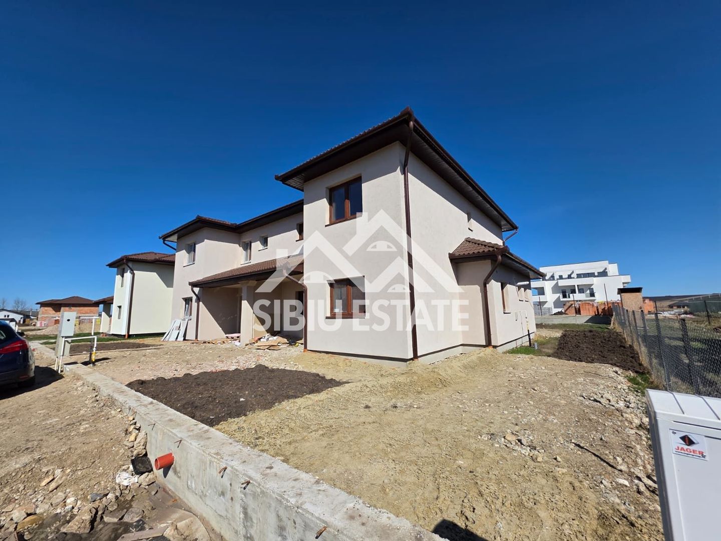 Duplex 5 camere ,super pret, Sura Mica ,Sibiu - Poză 9