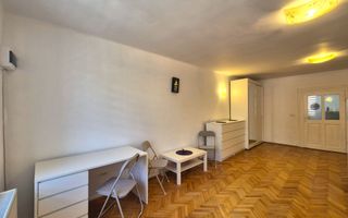 Exclusivitate - Garsonieră la 3 minute de P-ta Sfatului, pet friendly - Poză 8