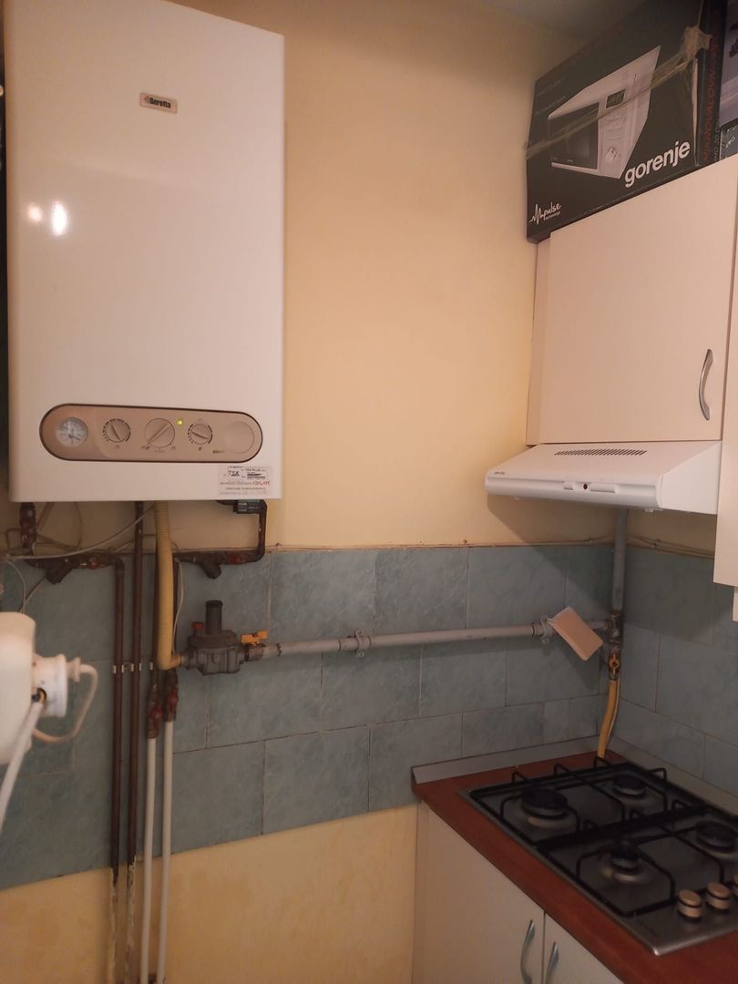 BRASADAS vinde garsonieră in Soarelui la etajul 4/4. - Poză 3