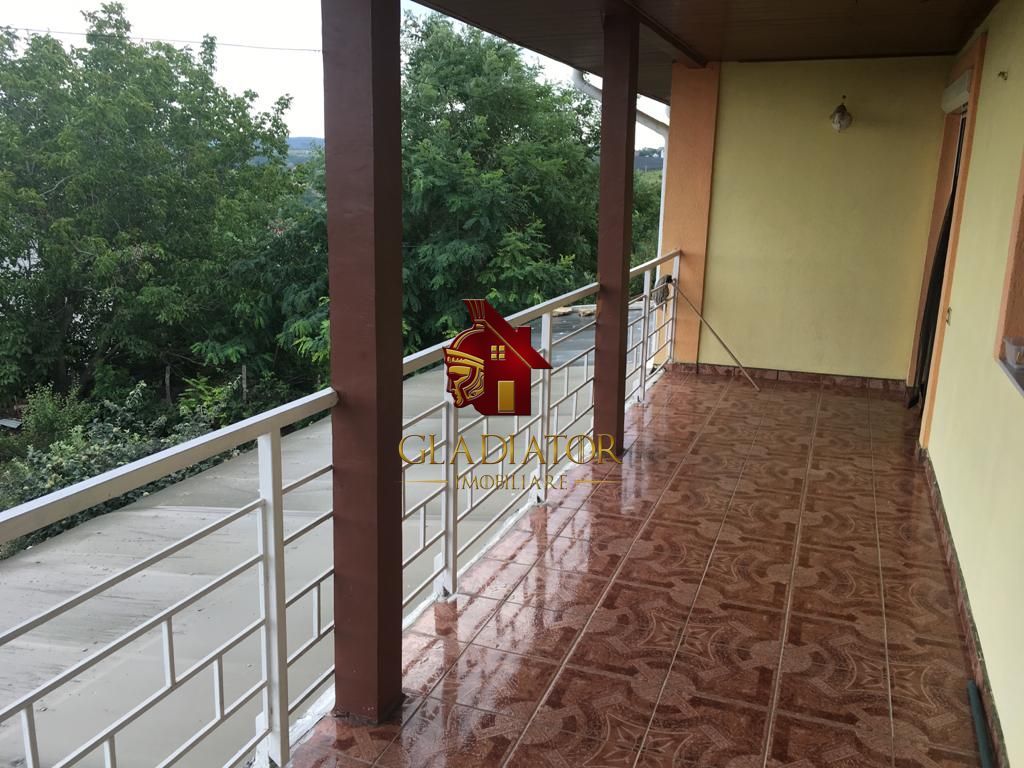 Vila impresionanta in Bucium - Visani - Str. Regina Maria - 2000 mp - Poză 14