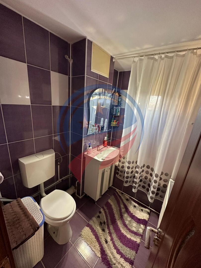 APARTAMENT 3 CAMERE, COMPLET MOBILAT SI UTILAT,  DE VANZARE - Poză 11