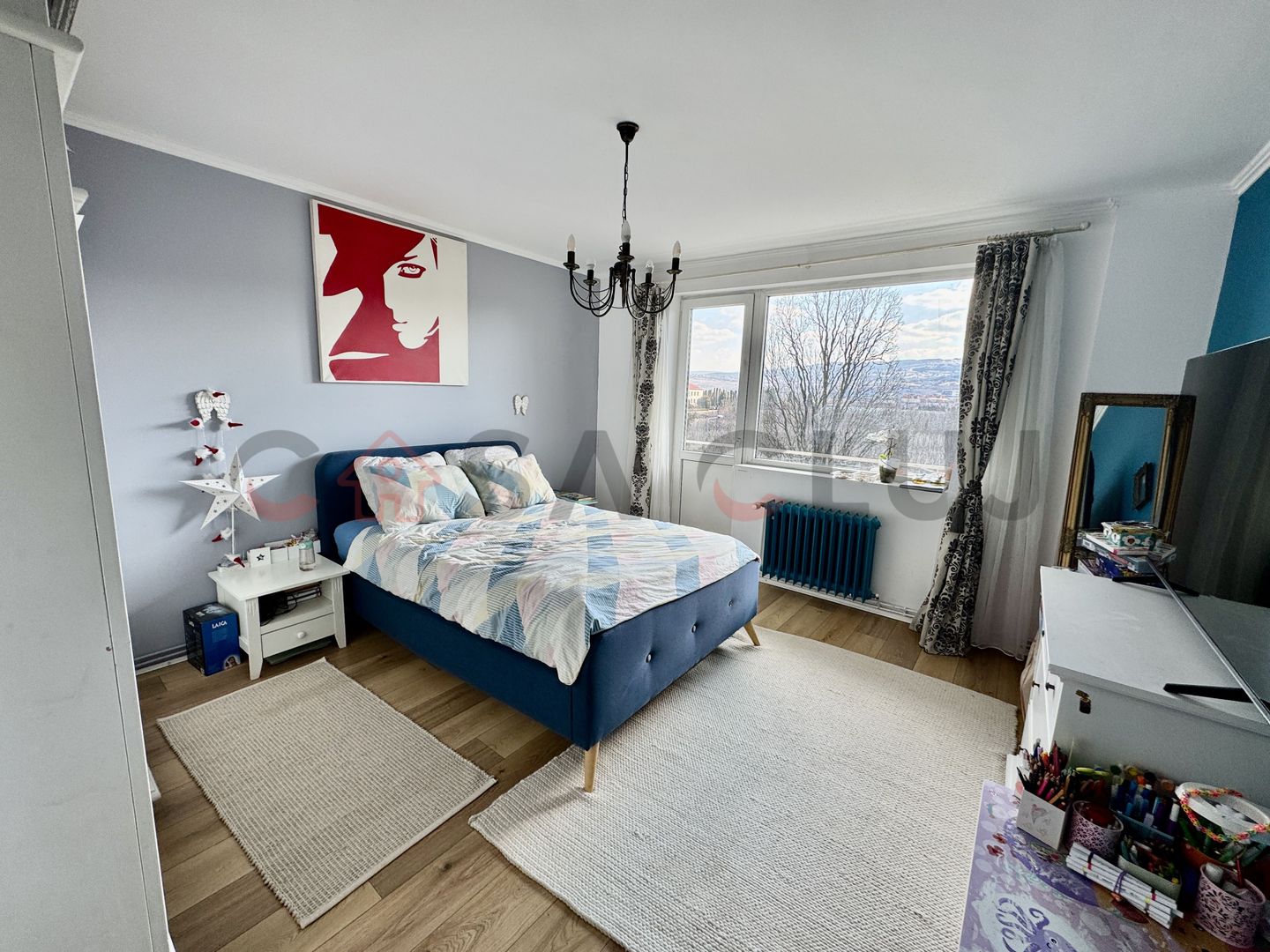 Apartament modern cu 3 camere, zona Hotel Royal ! - Poză 1