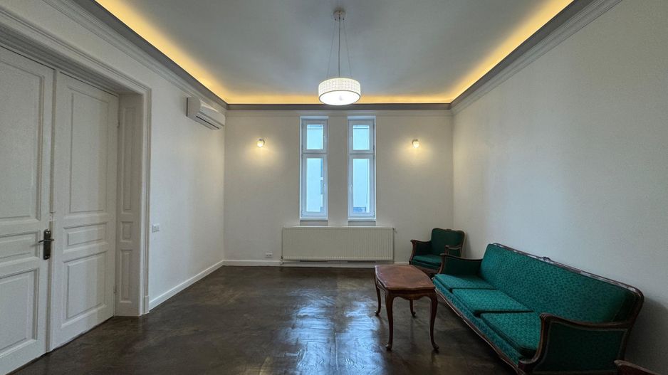 Etaj intreg, 5 camere in VILA INTERBELICA 180 mp, renovat - Poză 3