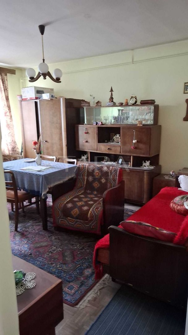 Apartament decomandat cu 3 camere, 61 mp, balcon, Grigorescu. - Poză 2