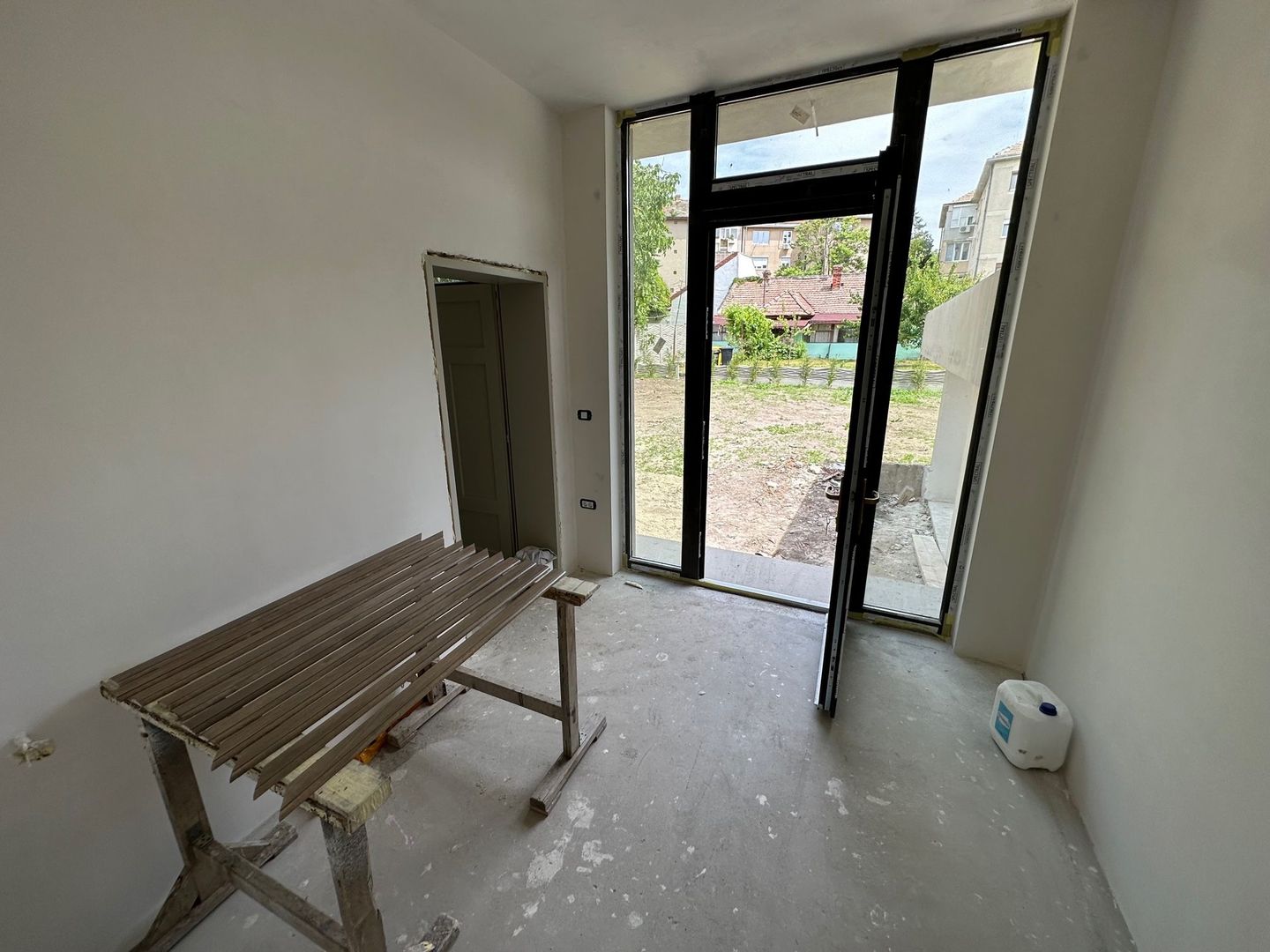 Clădire de birouri/ clinica zona Centrală - Poză 18