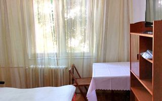 🏠 Închiriez Apartament 2 camere Dristor, renovat, prima închiriere, 2 AC - Poză 6