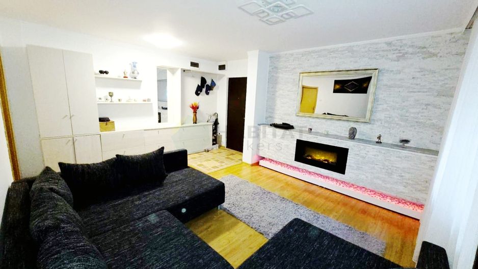 Apartament spațios cu șemineu, 4 camere, boxe, parcare – Metrou Brâncoveanu - Poză 1