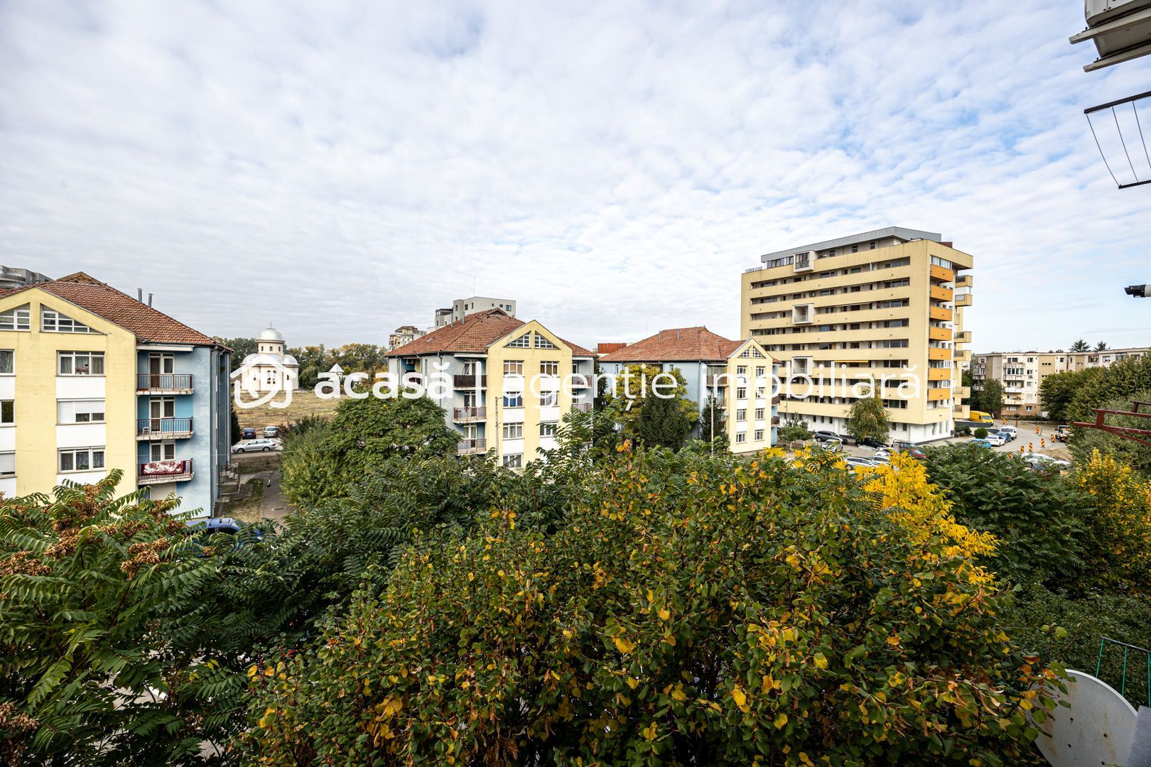 Rezervat Apartament cu 3 camere decomandat in Zona 300 - Poză 6